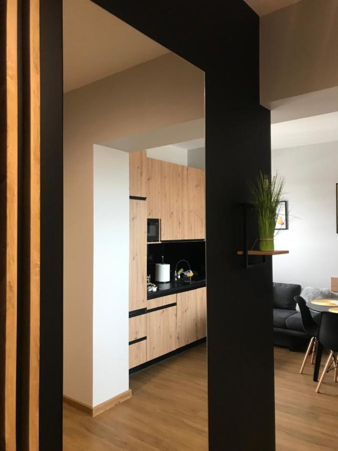Apartament No82 Yellow Holiday Home Zator Exteriör bild